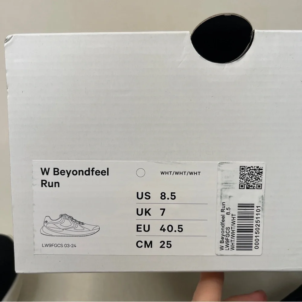 Lululemon Beyondfeel Black Running Sneakers Women's Size 8.5